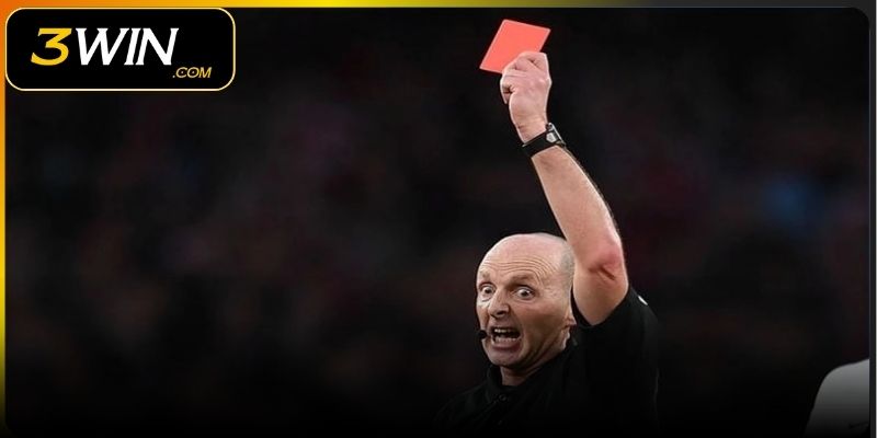 Các chiến lược để hiểu và đặt cược kèo thẻ phạt